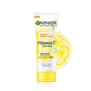 Garnier Bright Complete Vitamin C Serum Cleanser 100ml